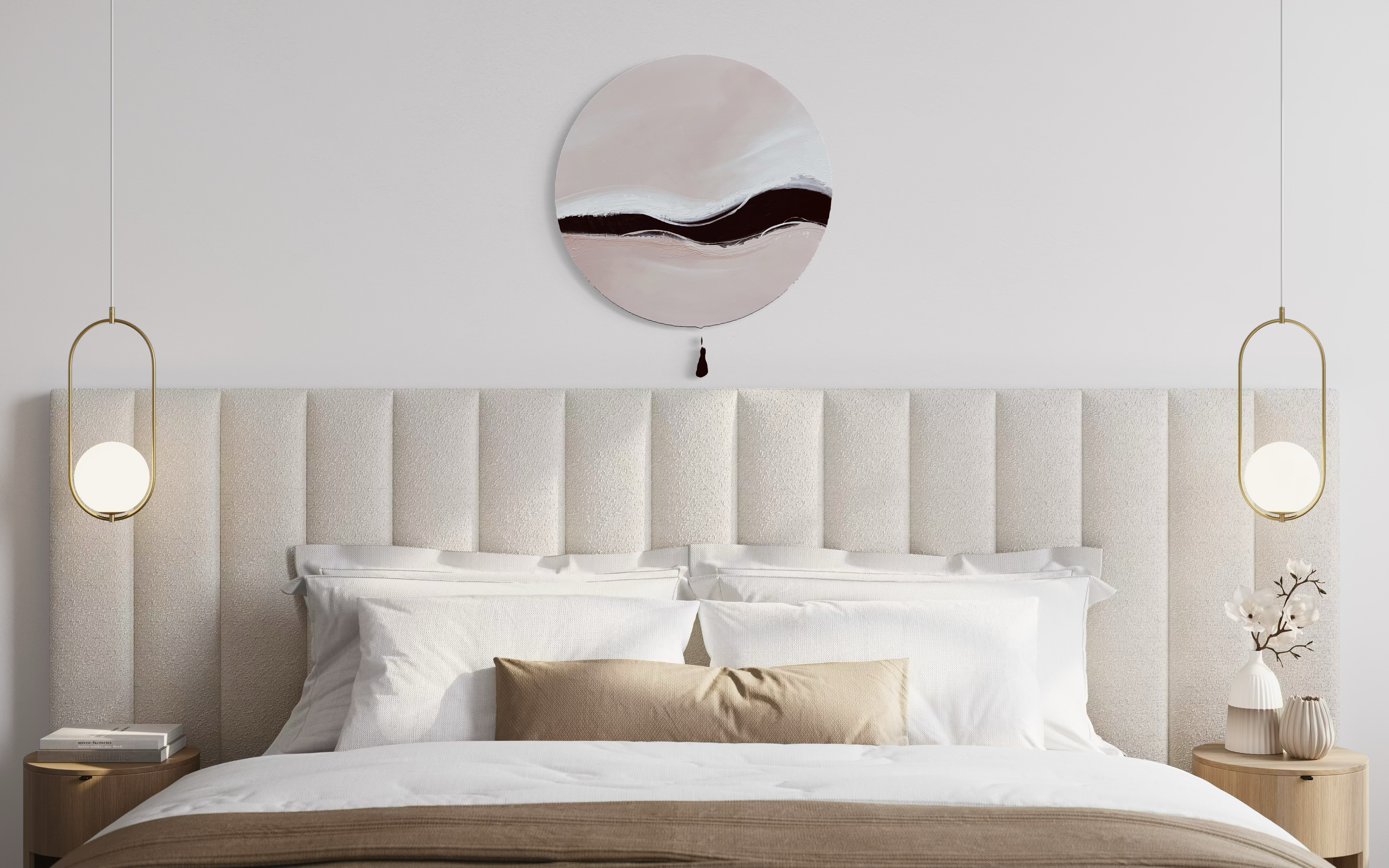 Kunstwerk warm wave Nadine Elsner modern Wabi Sabi Art. Das Bild hängt mittig über einem beigen Bett.